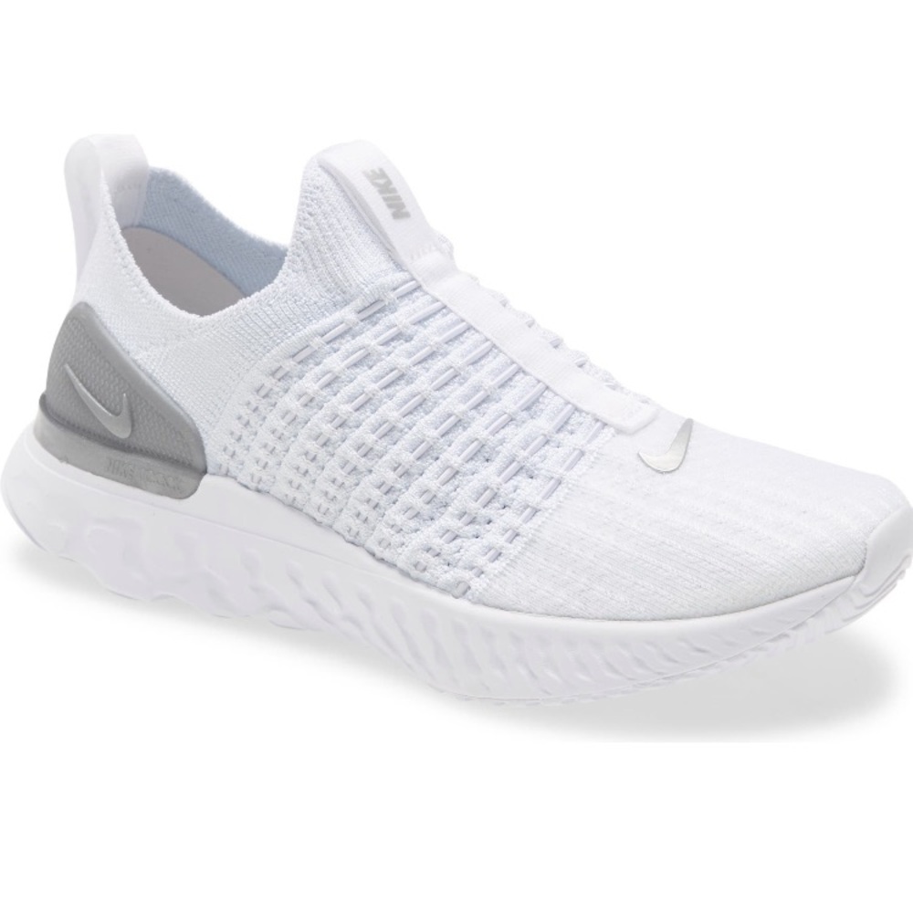 Nike React Phantom Run Flyknit 2 Running Shoe